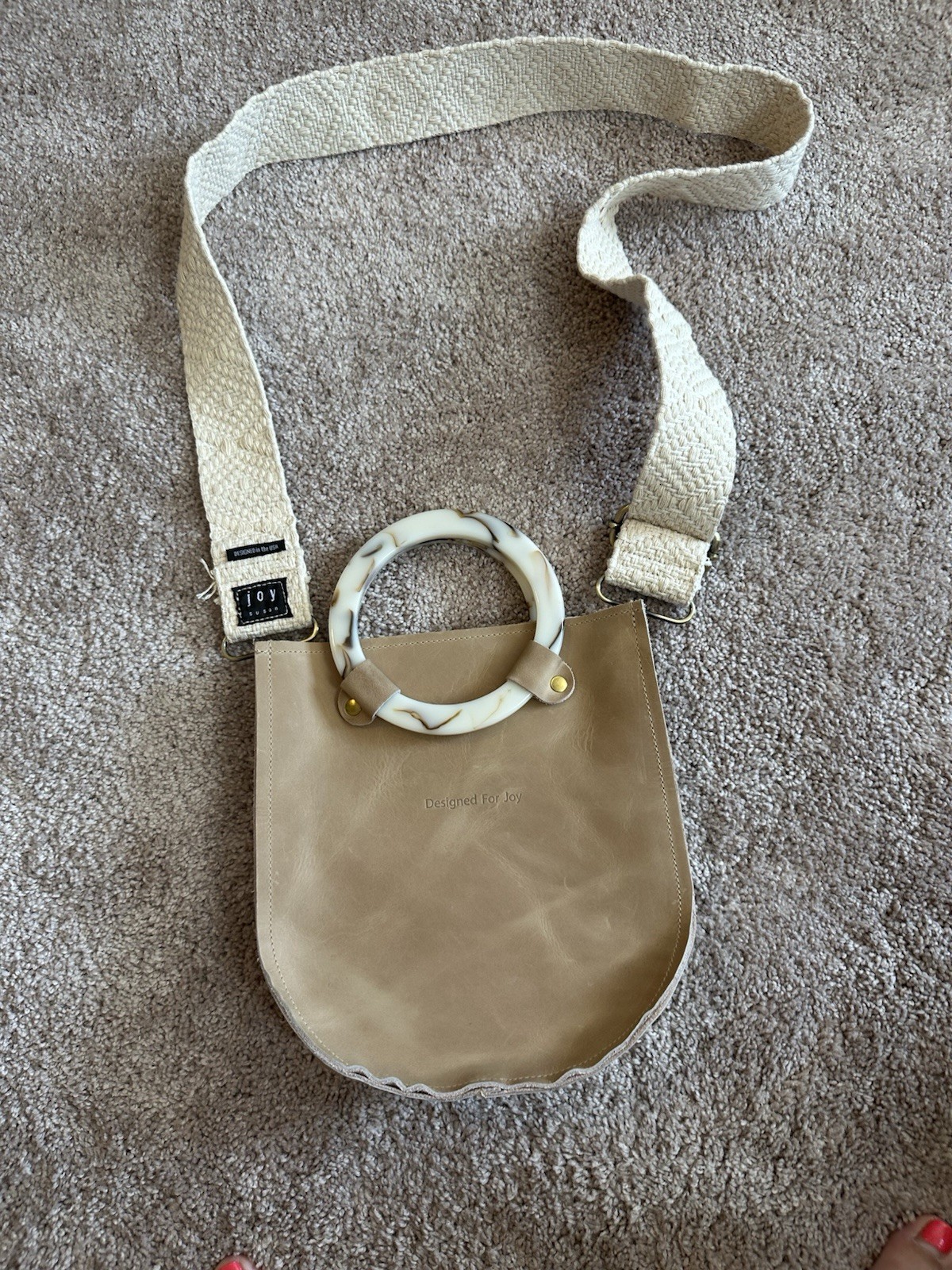 Designed For Joy Tan Leather Crossbody Bag Acrylic Ring Handle Detachable Strap