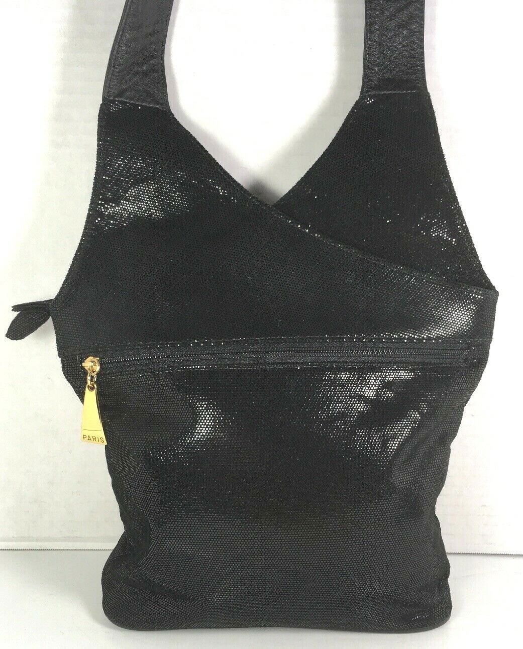 Paris Handbags New York Black Shiny Leather Shoulder Bag