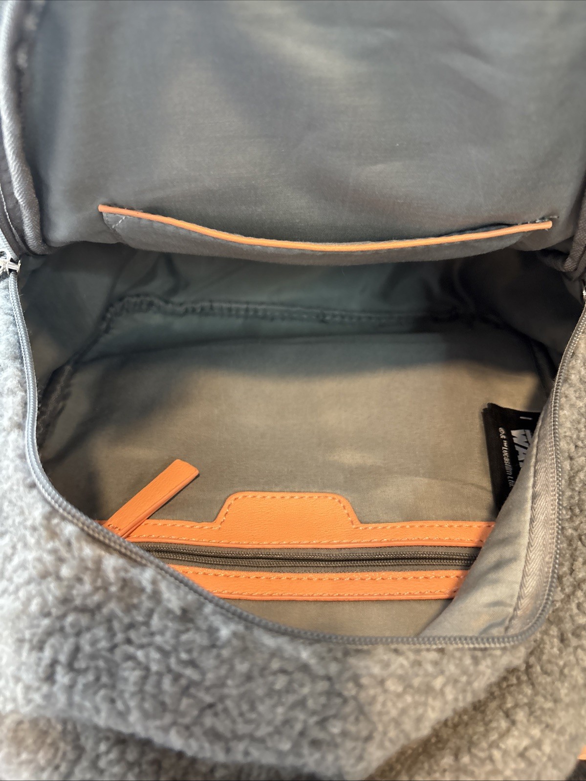 Bioworld Star Wars Porg Sherpa Mini Backpack Kids Teen Gray Chewbacca Achto