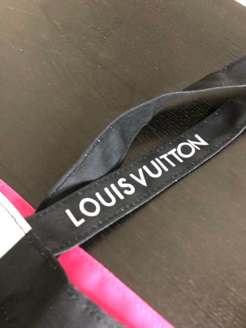 Louis Vuitton SEE LV TOKYO Novelty Tote bag Canvas black white pink.Japan only.