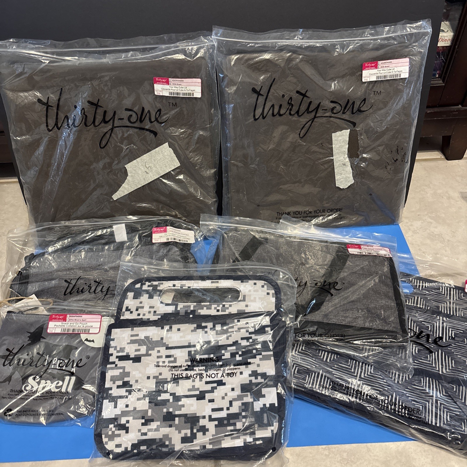 Thirty-One Bag Lot of 8 Mixed Tote Utility Organizer Purse Travel Storage Bags