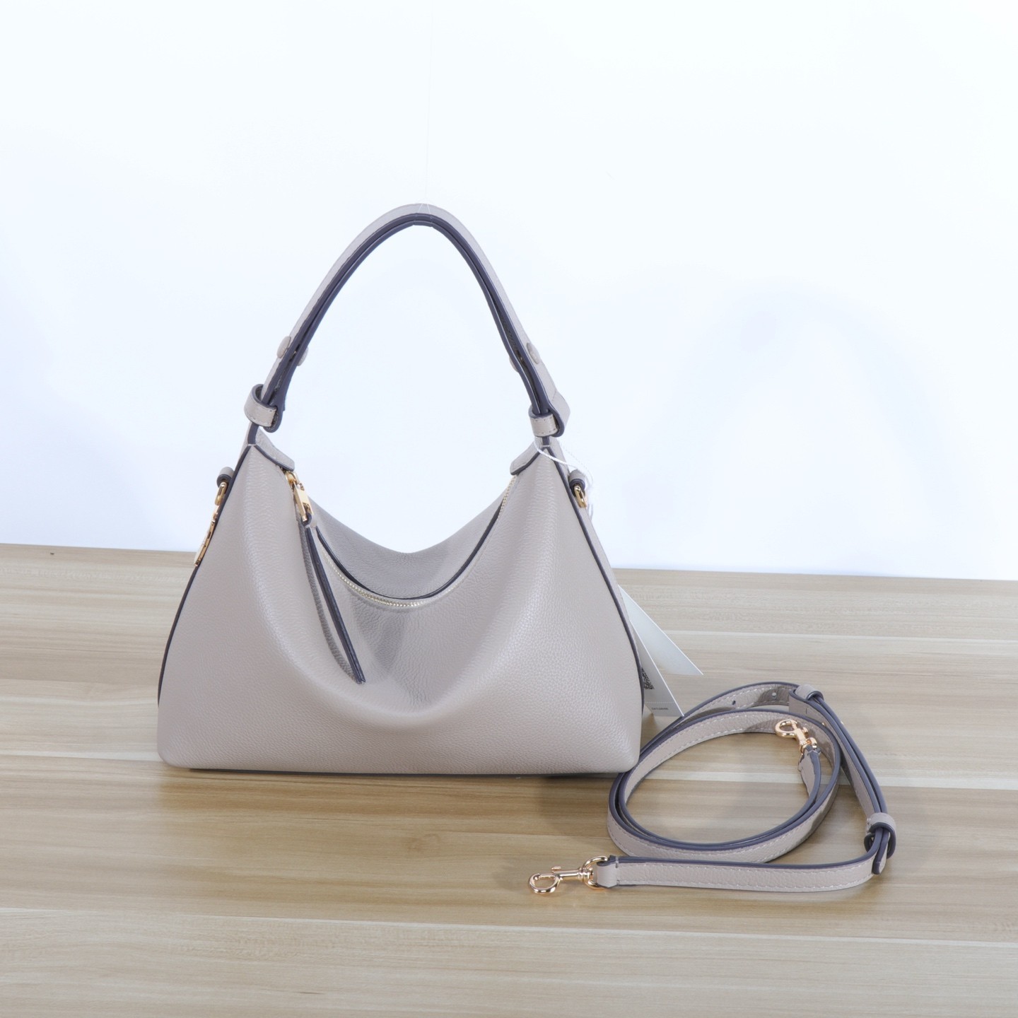Tory Burch MELLOW SHOULDER BAG #185924 softcement