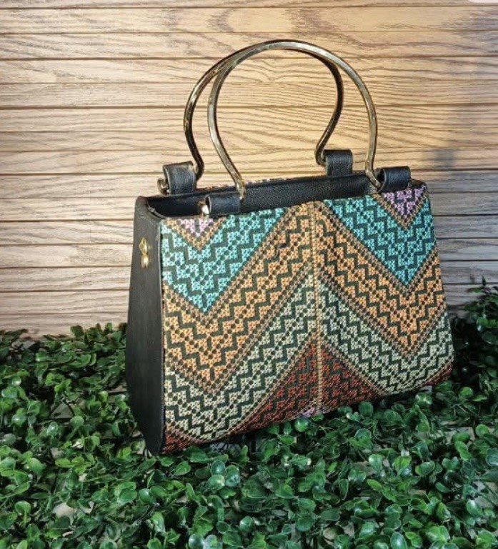 Women’s(traditional patterns) Handbag Multicolor Gold Top Handle Chain