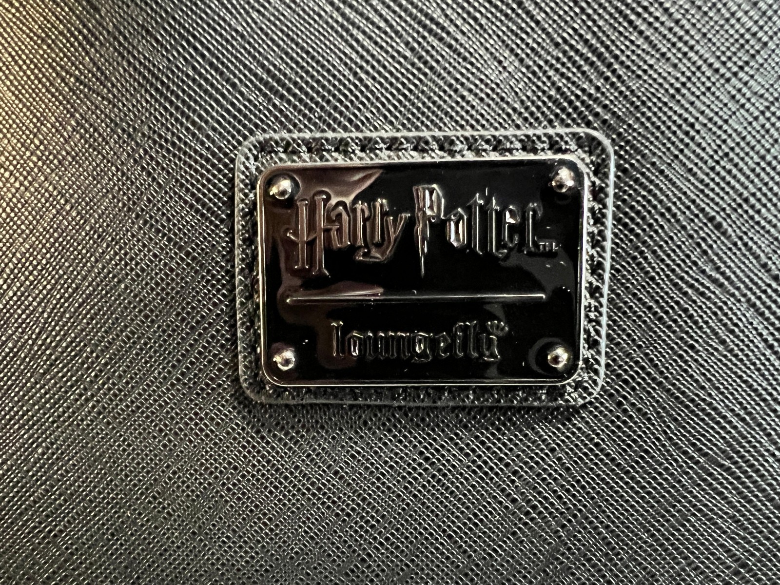 Loungefly Harry Potter Elder Wand Handbag – BoxLunch Exclusive
