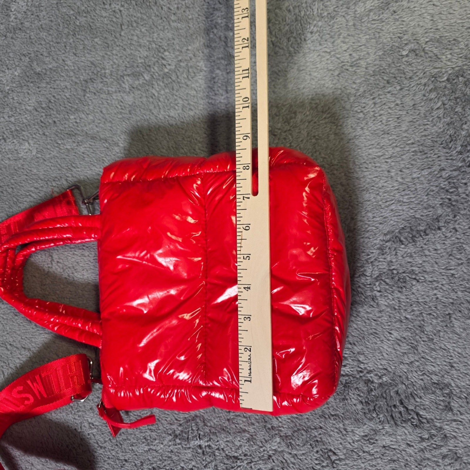 H&M Womens Small Puffer Crossbody Bag Red Glossy Quilted Detachable Strap