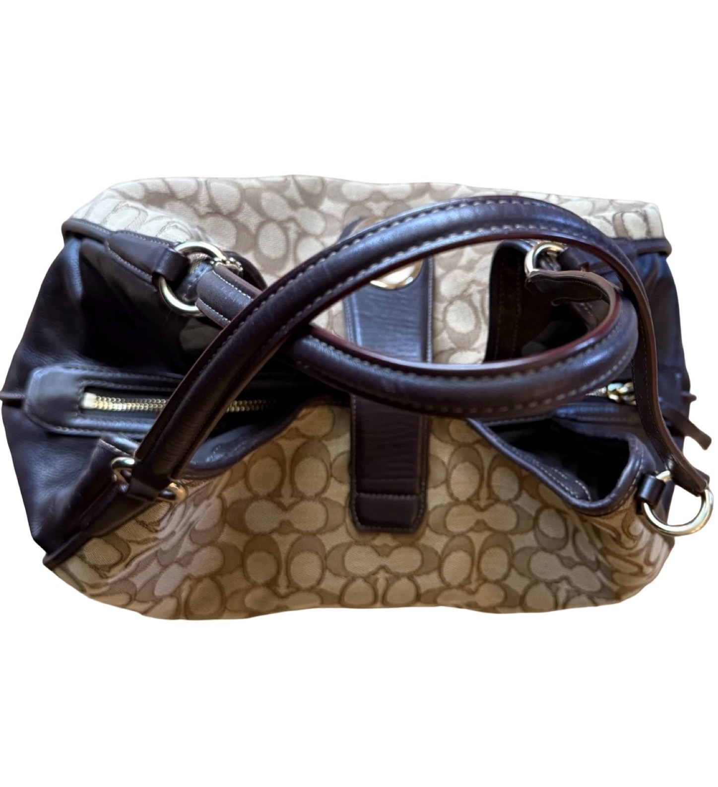 COACH SIGNATURE MADISON CARLYLE SHOULDER BAG | KHAKI & BROWN | F56221