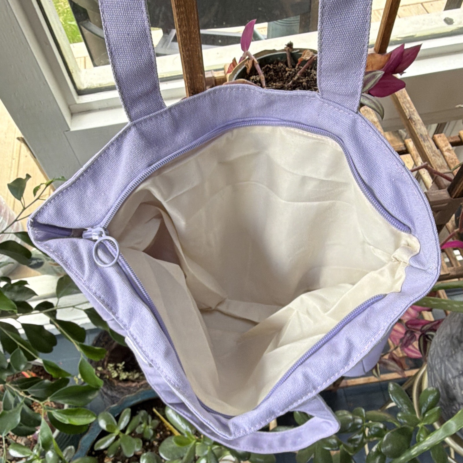 Sanrio Cinnamoroll Purple Medium Tote Bag Zip Closure w/ Inner Pockets