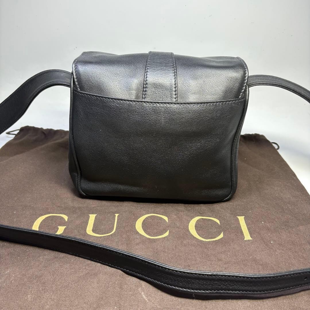 Authentic GUCCI Vintage Horsebit Shoulder Bag Leather Black 19x23cm 10.5cm Strap