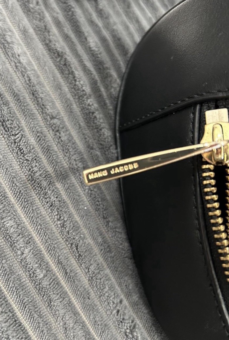 Marc Jacobs Black Small Satchel Top Handle Zip Gold Hardware w/ Dust Bag