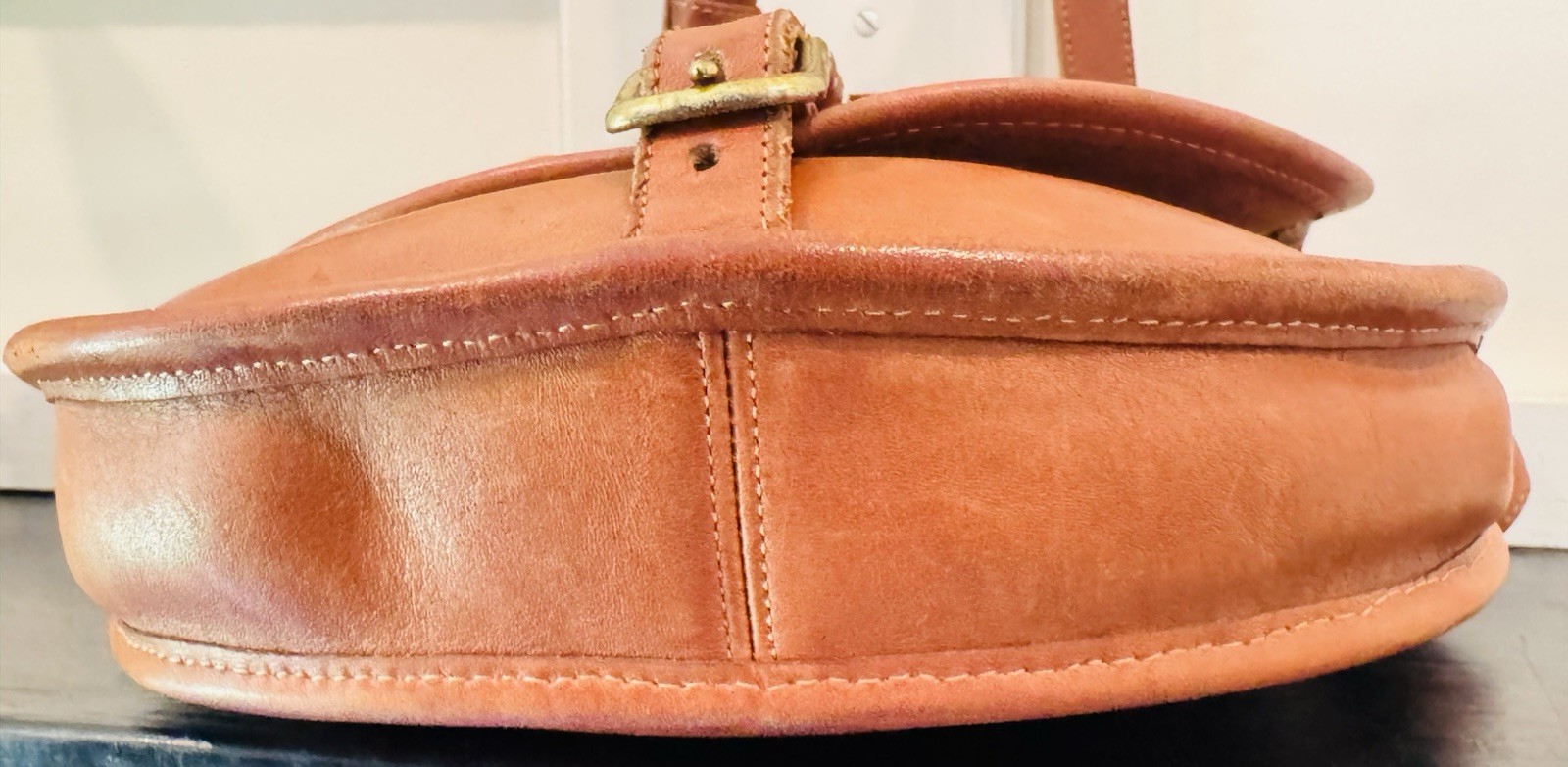 Coach Brown Women’s Saddle Shoulder Bag Buckle Accent Zip Closure Brass