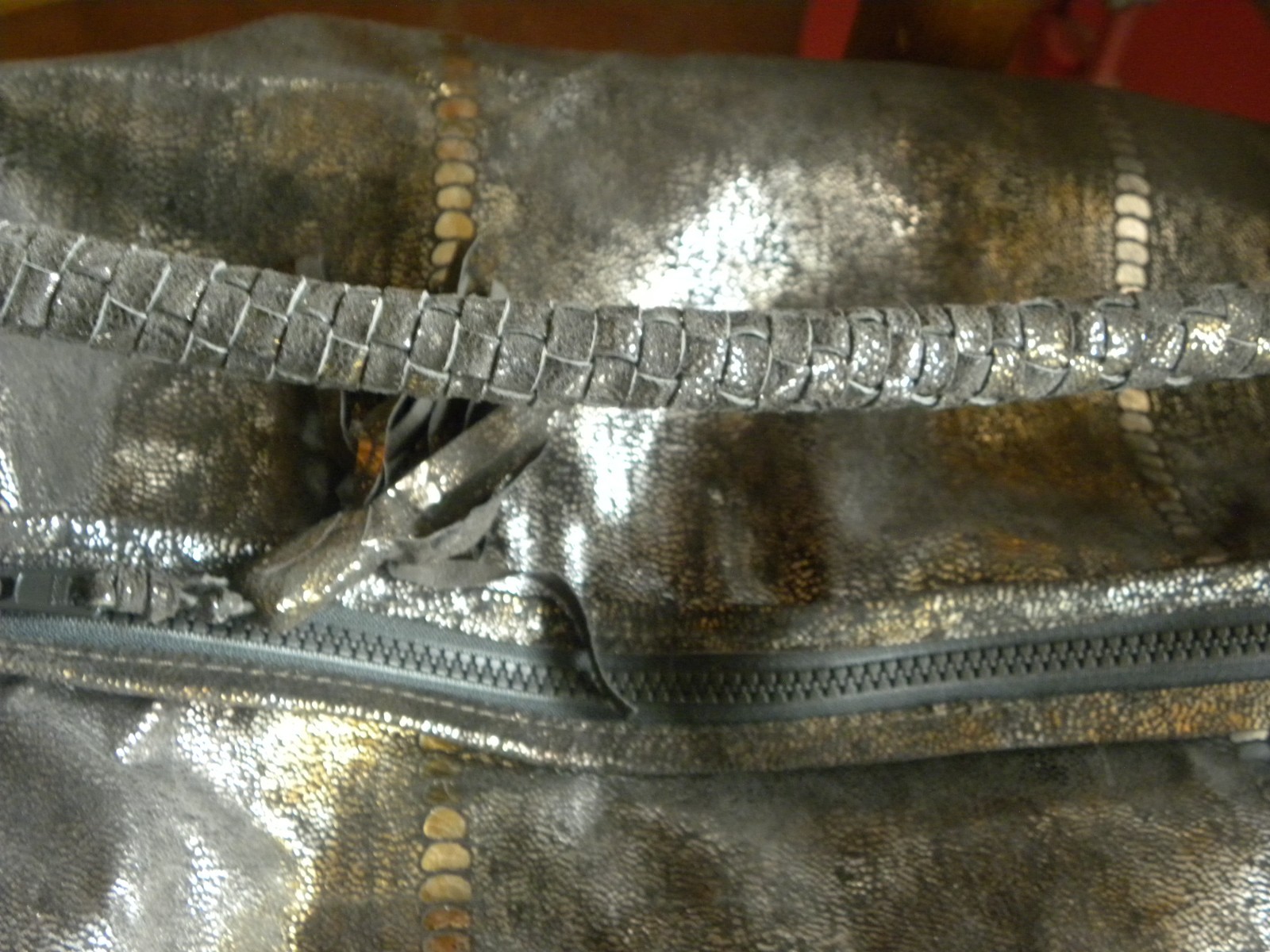 Large SIGNED Antonio Luciano Metallic Textured Handbag Designer Purse