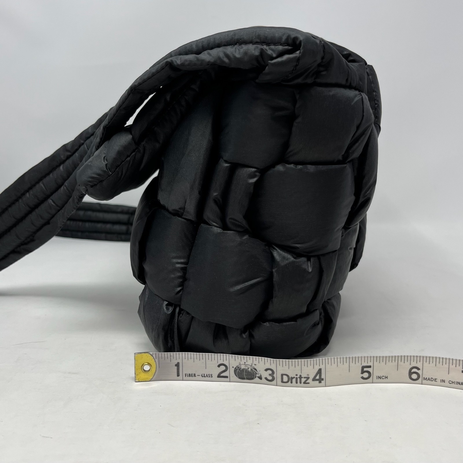 Sam Edelman Black Puffer Shoulder Bag Quilted Basket Weave Slouchy Streetwear