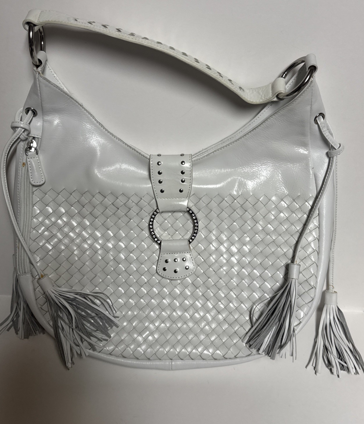 Sharif Studio White Woven Leather Handbag Purse With Tassels Red Heart Mirror