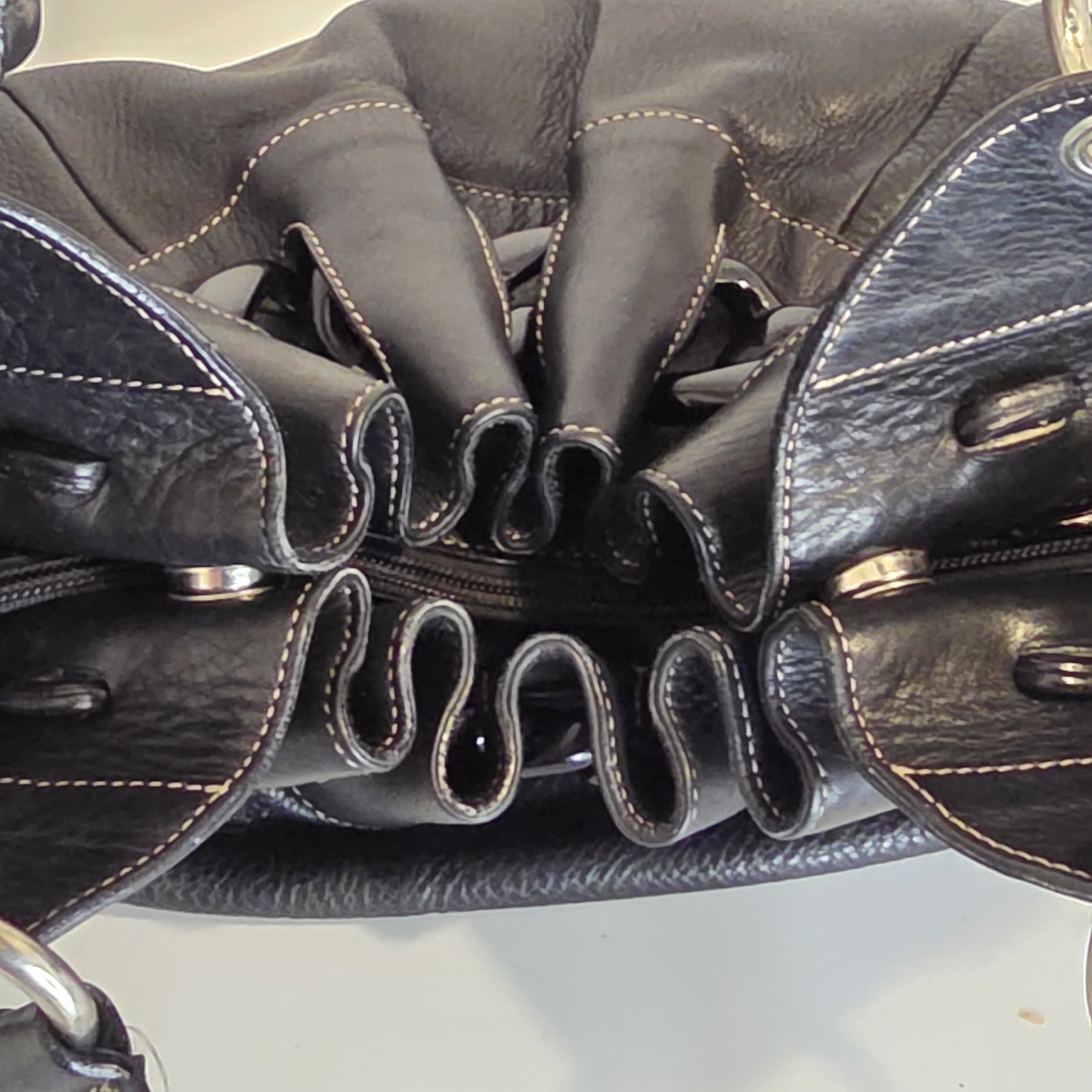 Furla Black Pebbled Leather Ruched Hobo Shoulder Bag Made in Italy Chain Accent