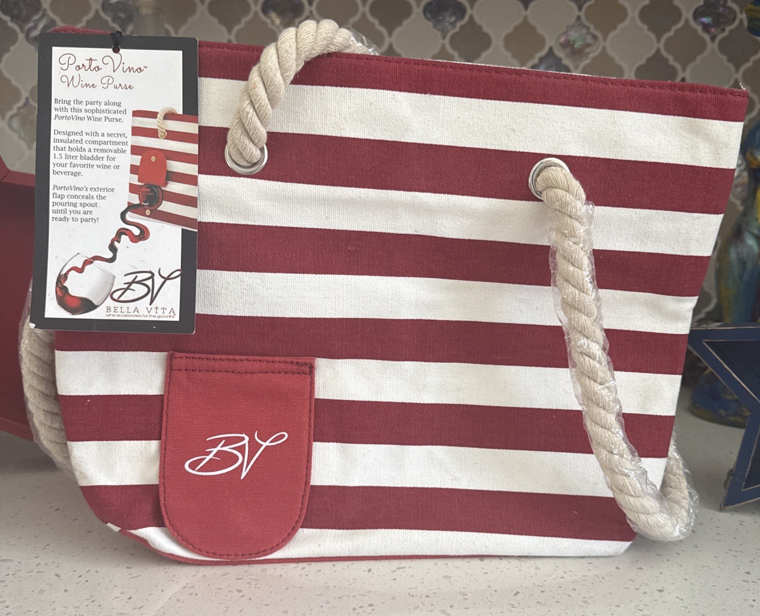 Portovino Wine Purse NEW NWT Beach Red-White Insulate Tote Bella Vita 1.5 Liter