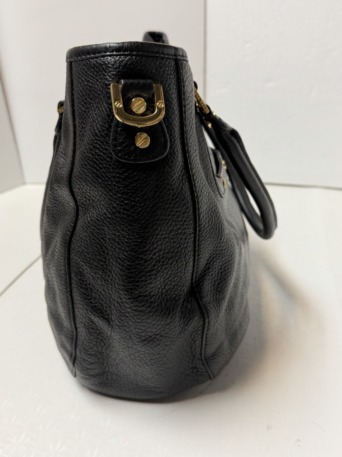 Tory Burch Amanda Hobo Black Pebbled Leather Handbag Satchel Messenger Purse