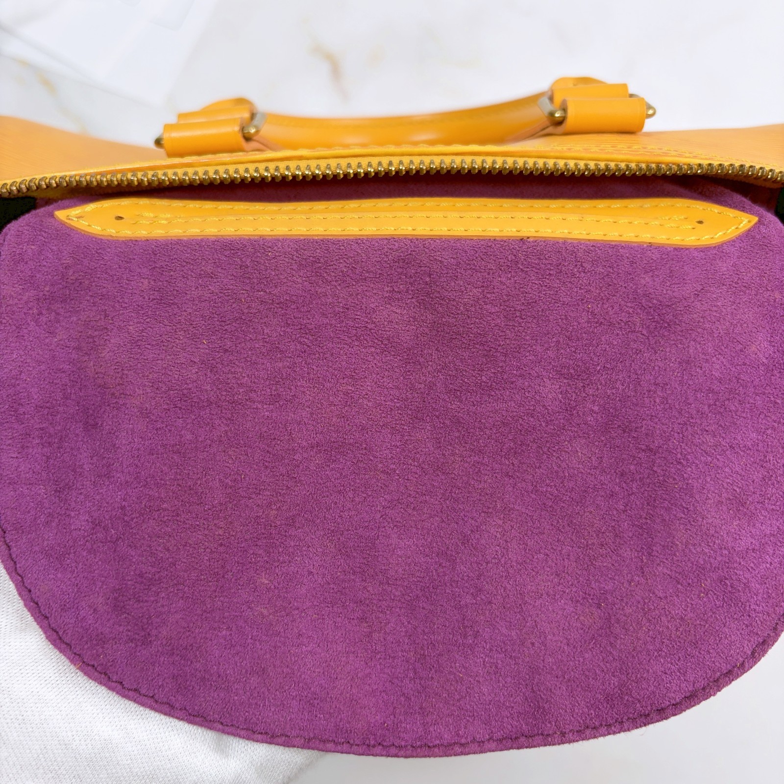 LOUIS VUITTON Epi Speedy 25 Boston Bag Handbag Yellow Leather LV Authentic