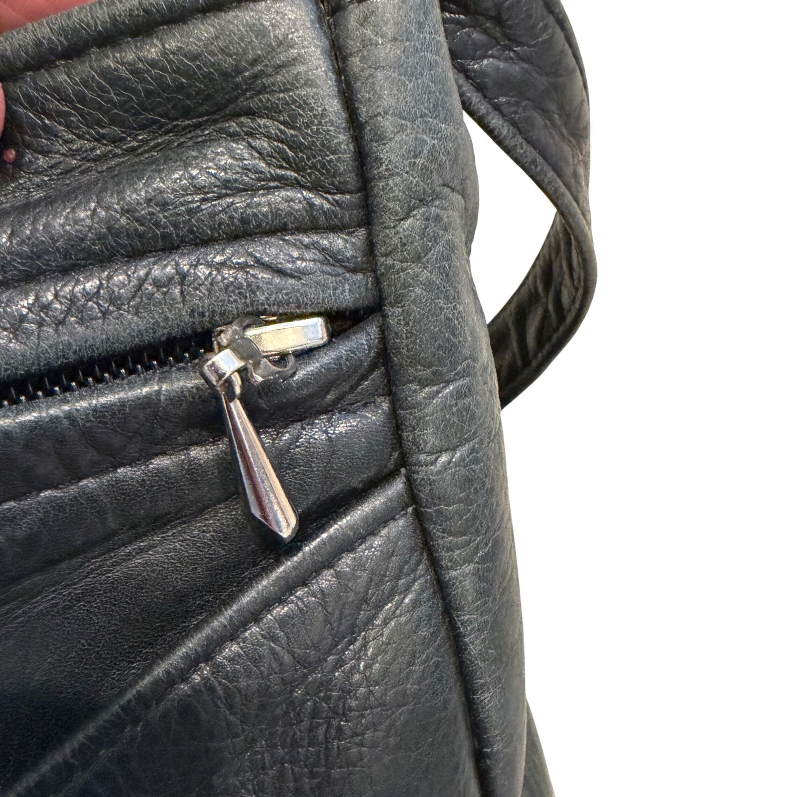 AmeriBag Healthy Back Bag Black Leather Crossbody Travel Ergonomic