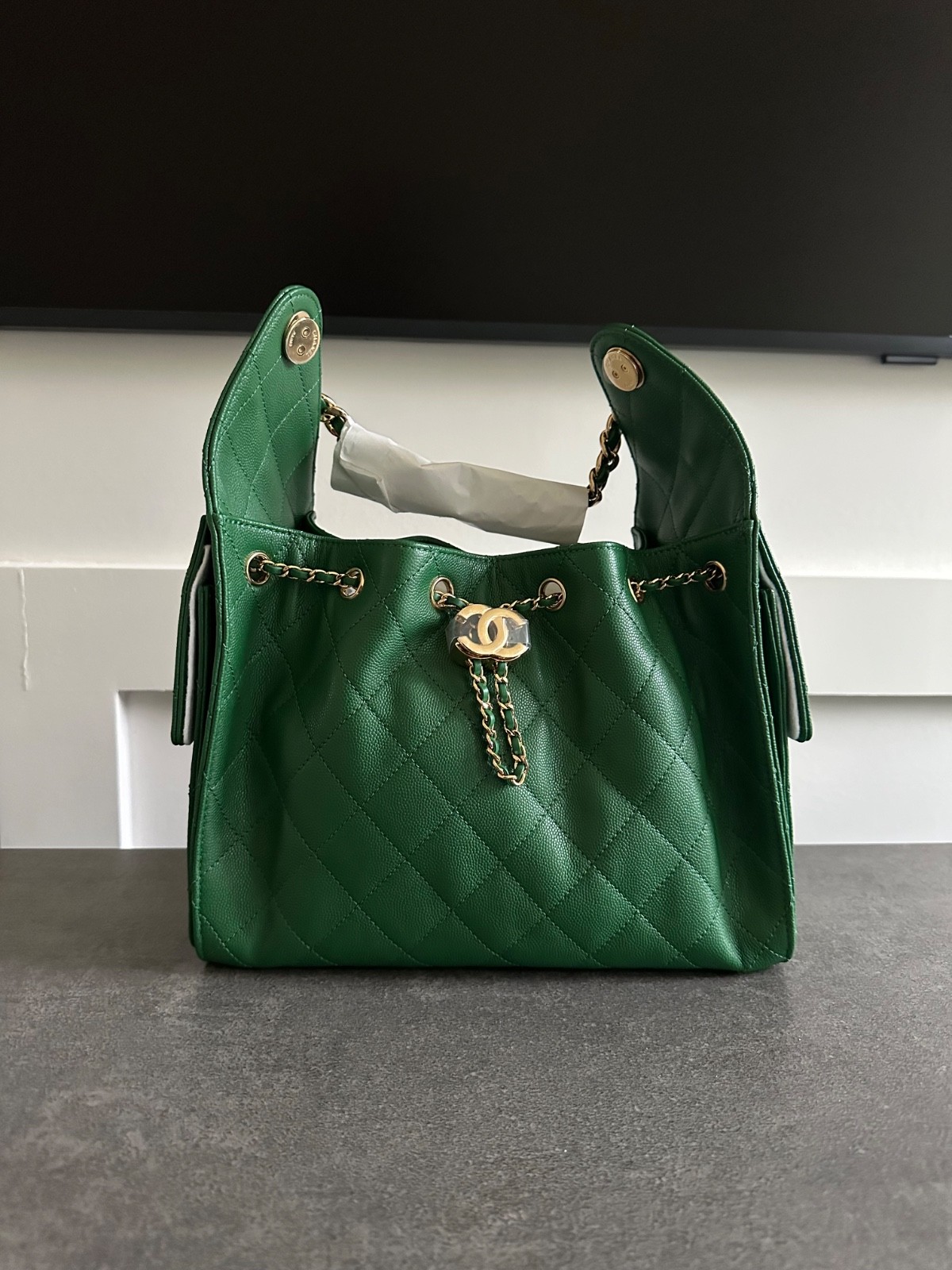 NIB Auth CHANEL 25 Small Hobo Bag Green Caviar Leather GHW 26A