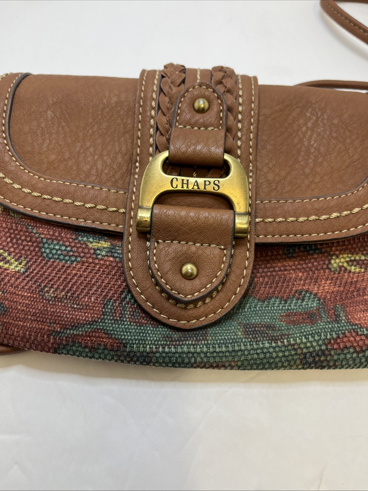 Chaps Women’s Small Crossbody Purse