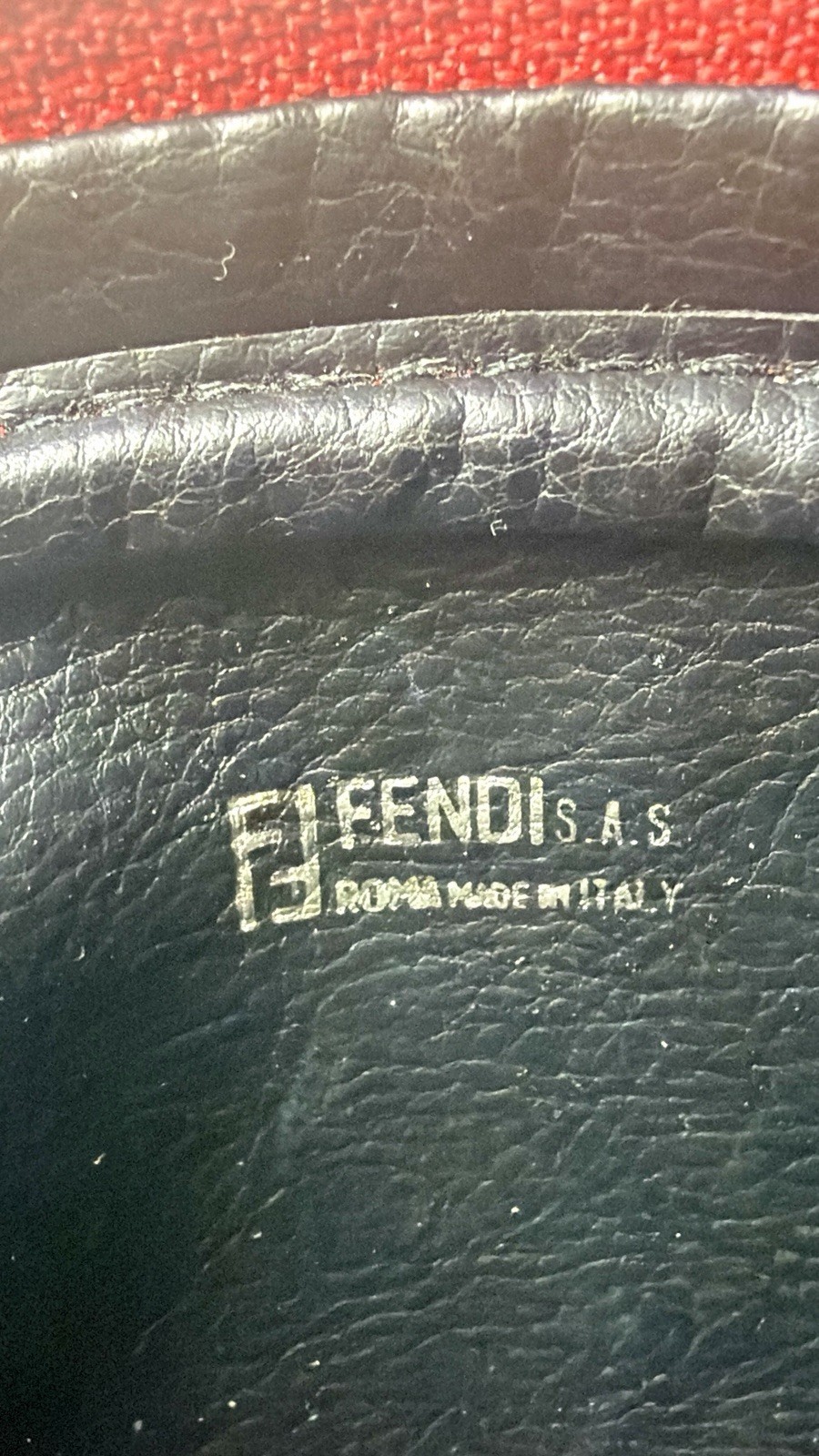 Auth Vintage Fendi SAS Roma Red Textured Leather Barrel Bag Crossbody Logo Italy