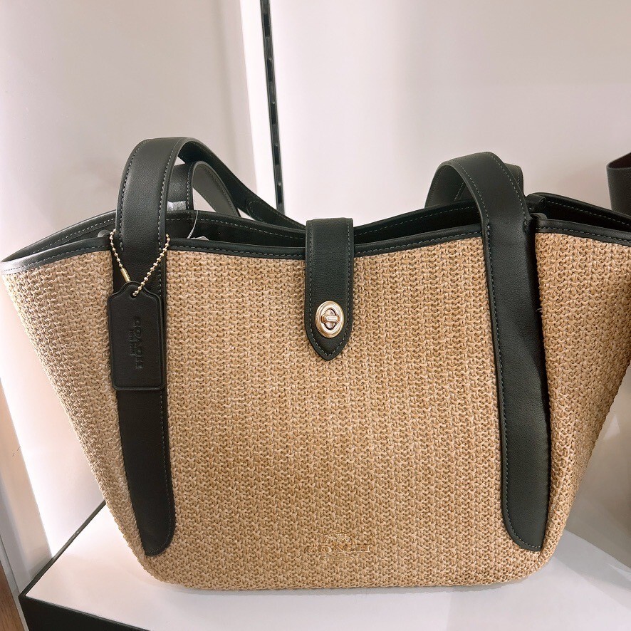 NWT Coach Hadley Turnlock Tote Bag CAL87 straw/Im/Toast/Black