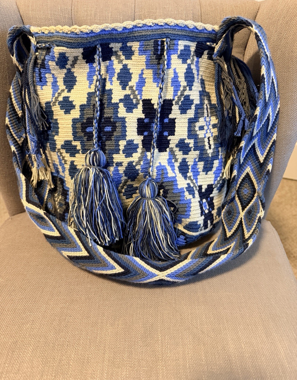 Colombian 🇨🇴 Handmade Wayuu Tribe Mochila Blue Bucket Boho Bag w/Tassels