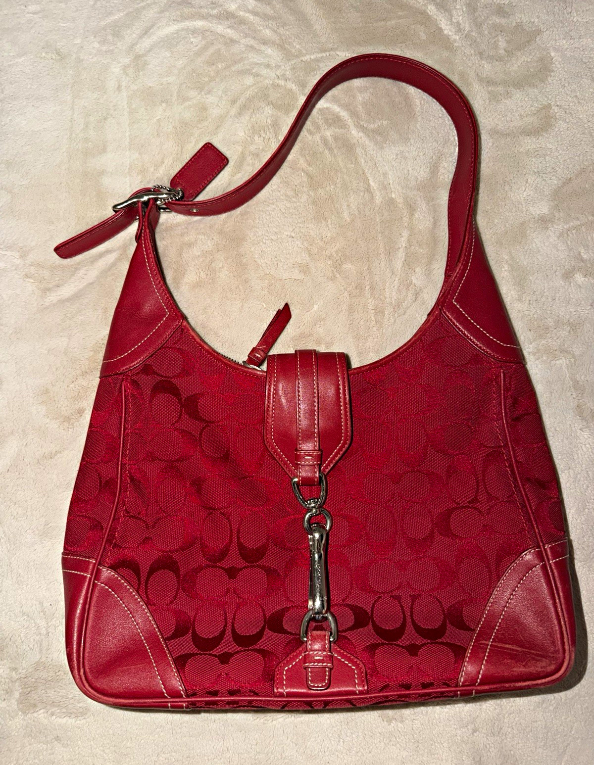 Coach Red Signature Logo Shoulder Bag Silver Hardware Zip Closure Medium