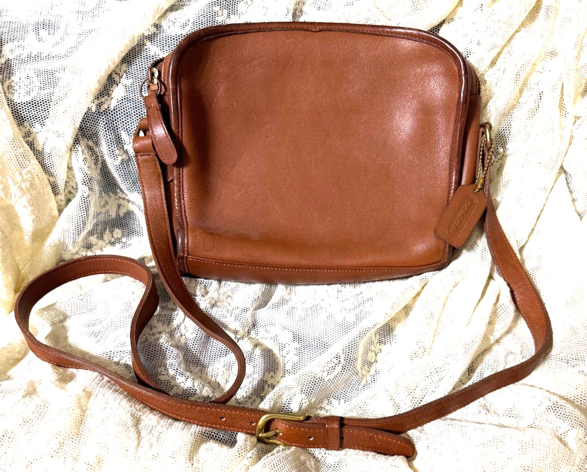 Vintage Coach Metropolis Zip 9087 British Tan Leather Camera Crossbody Bag USA
