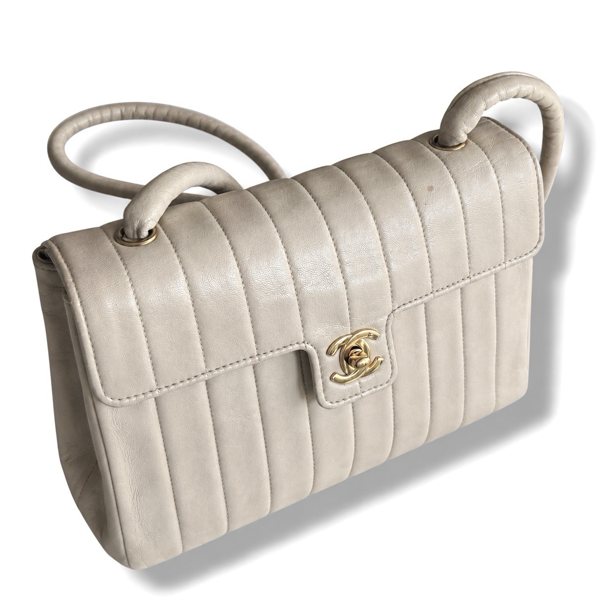 Chanel Mademoiselle Vertical Quilt Flap White Lambskin GHW Series 2 1991-1994