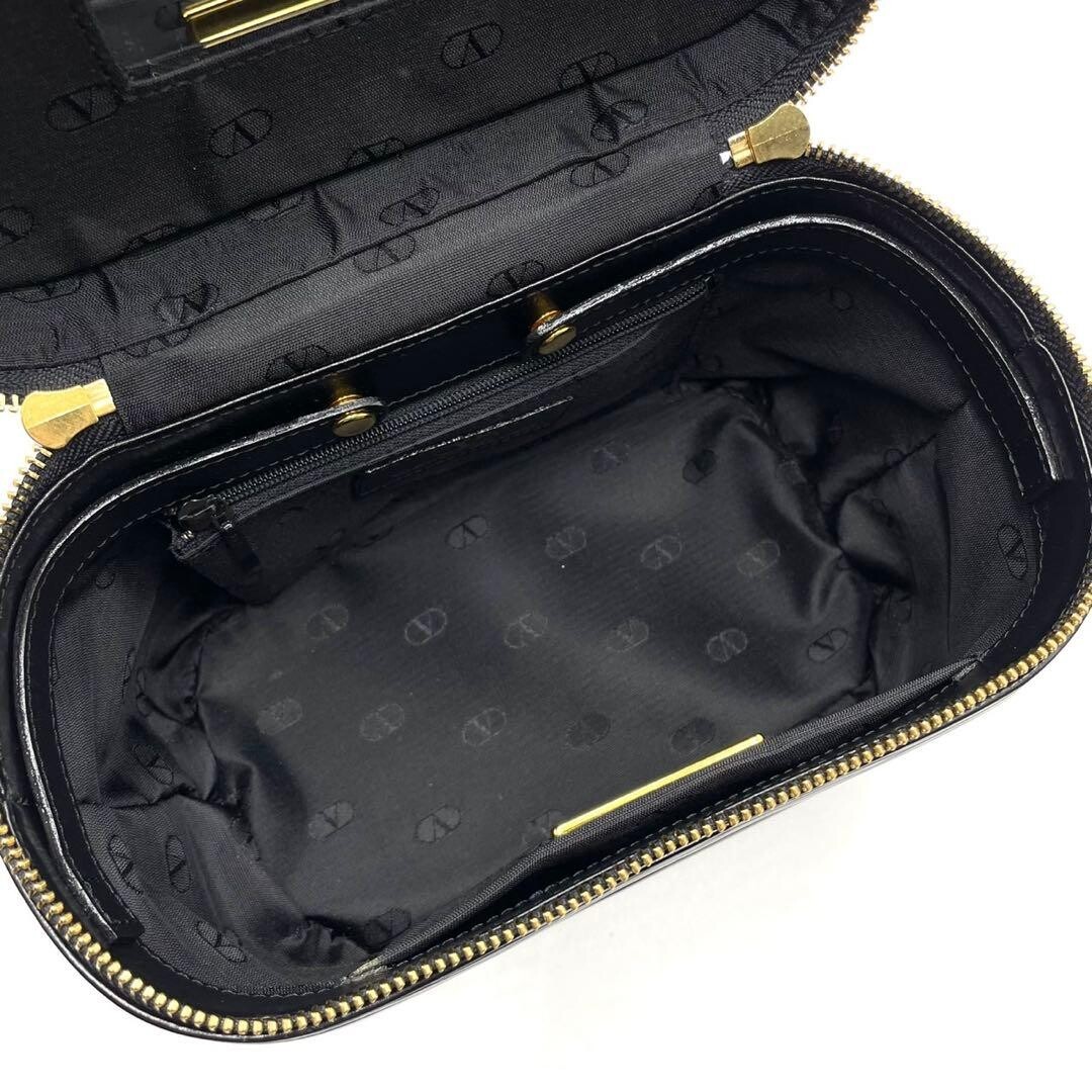 Valentino Garavani 2Way Vanity Shoulder Bag Black Leather Gold Charm Auth