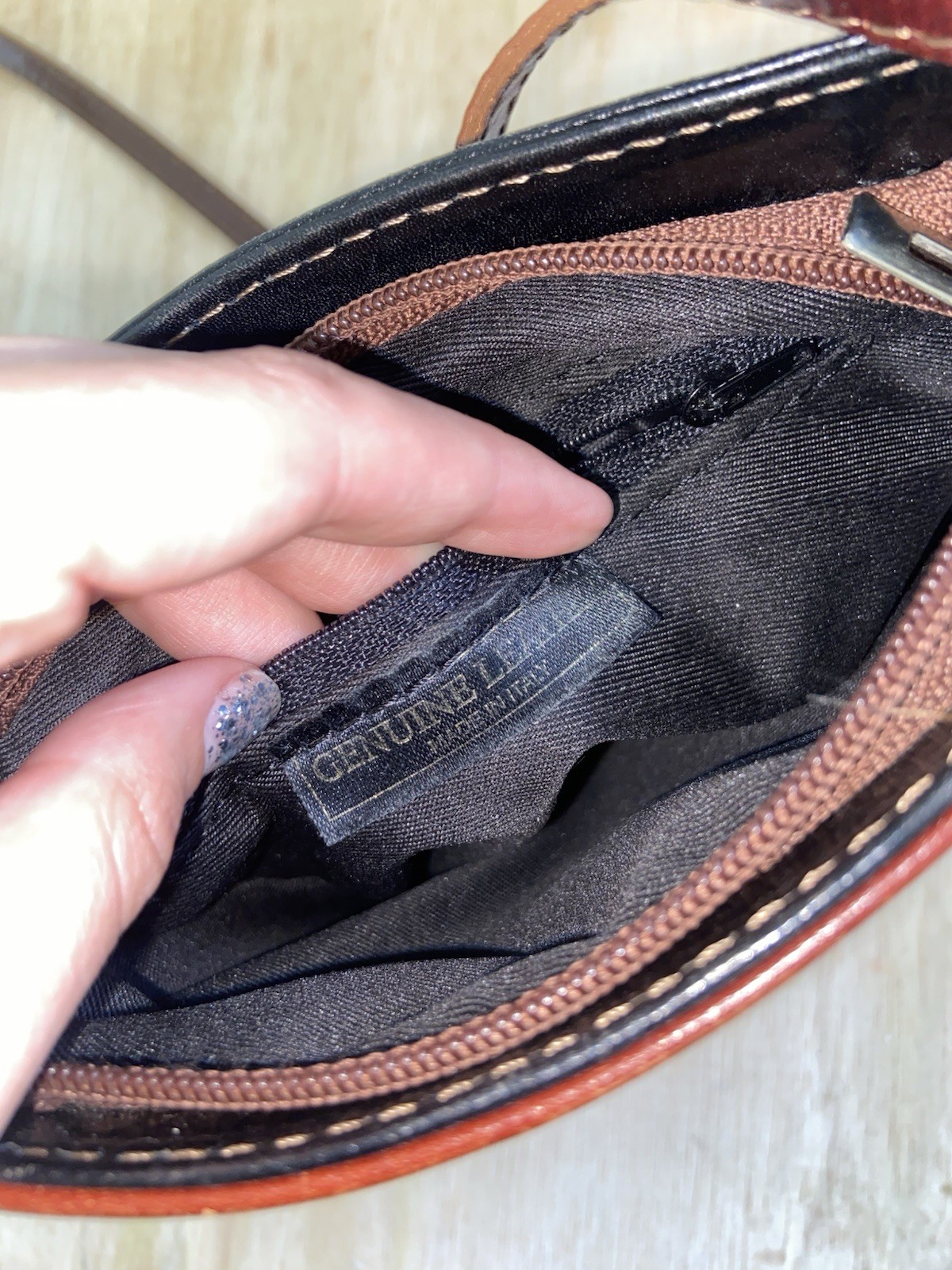 Vera Pelle Italian Leather Crossbody Bag Black & Brown Adjustable Strap