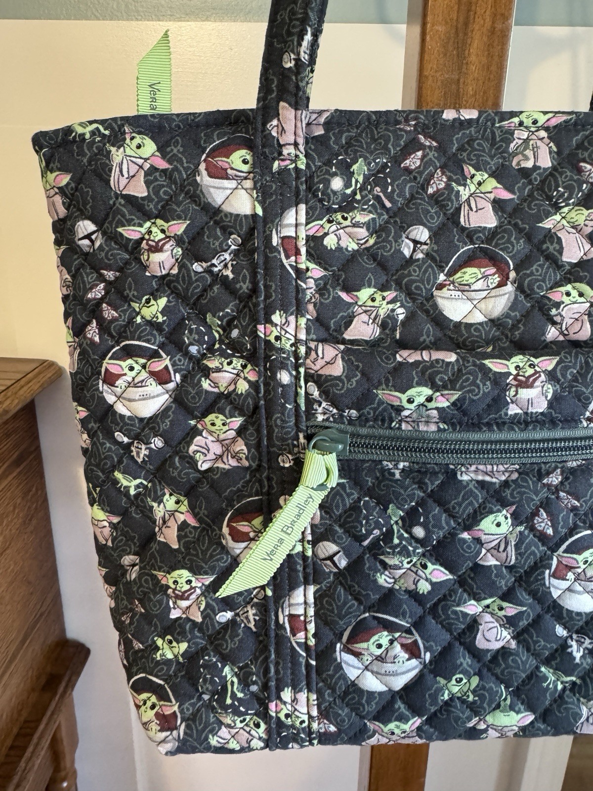 Vera Bradley Star Wars Grogu Medallion Baby Yoda Small Tote Purse Bag