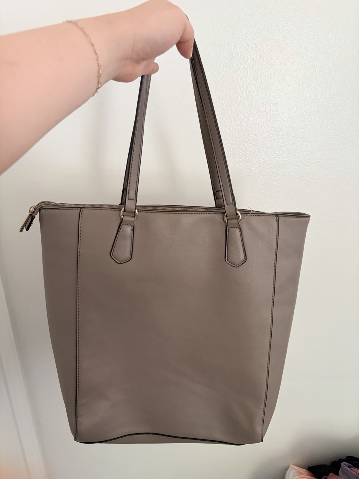 A New Day Gray Solid Tote Bag Zip Closure, Inner Pockets, Gold Hardware