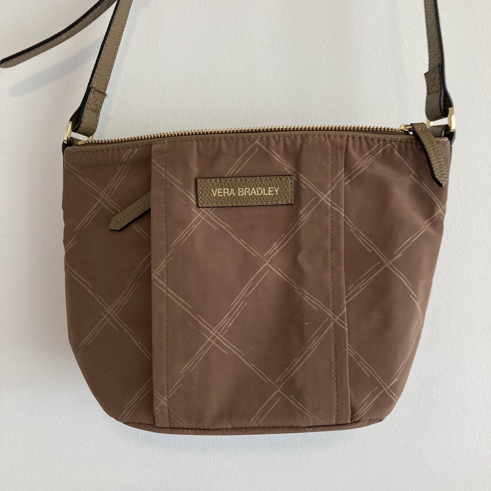 VERA BRADLEY Preppy Poly Crossbody Tan Gold Trim Diamond Pattern Toast Bag