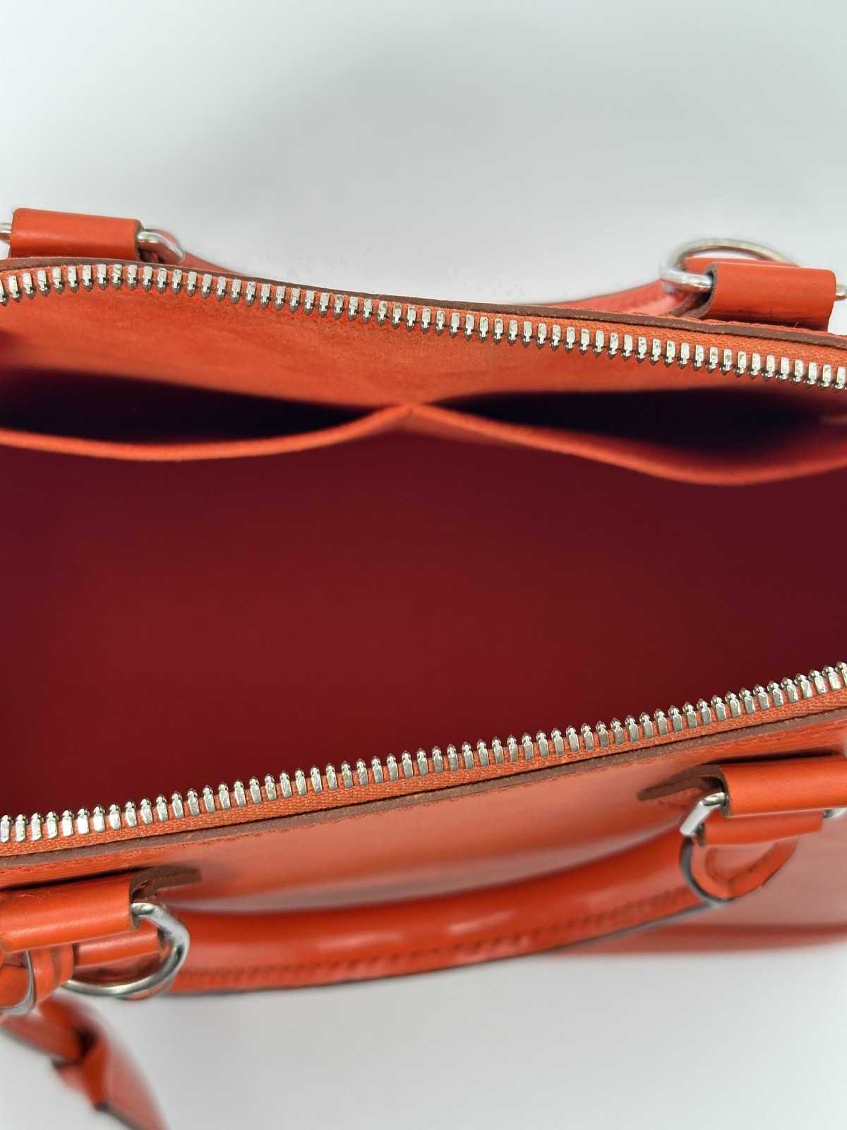 Louis Vuitton Epi Alma Orange Handle Handbag Bag JD736LV