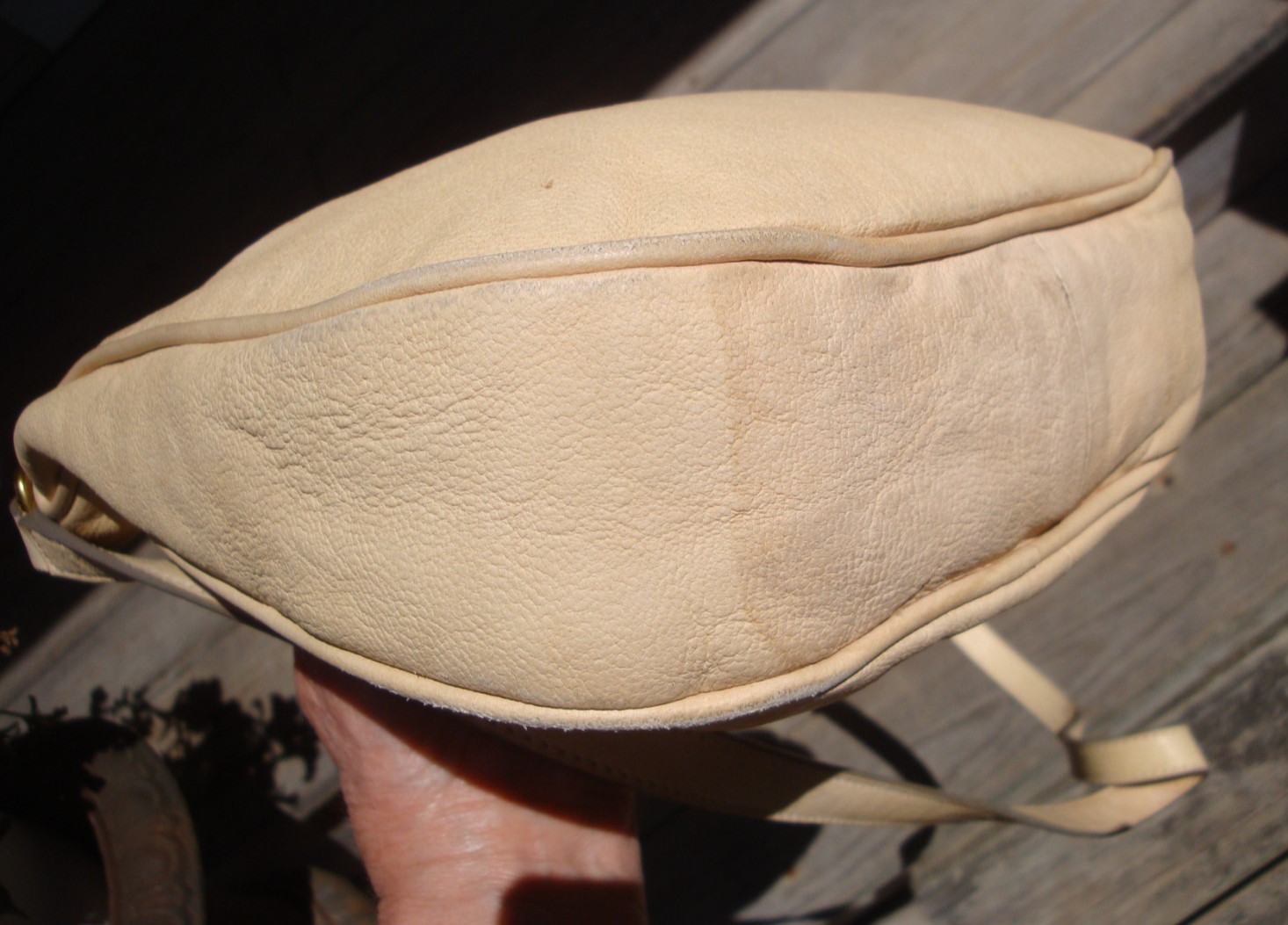 FRYE Vintage Beige Distressed Leather Handbag Crossbody Shoulderbag Small Purse