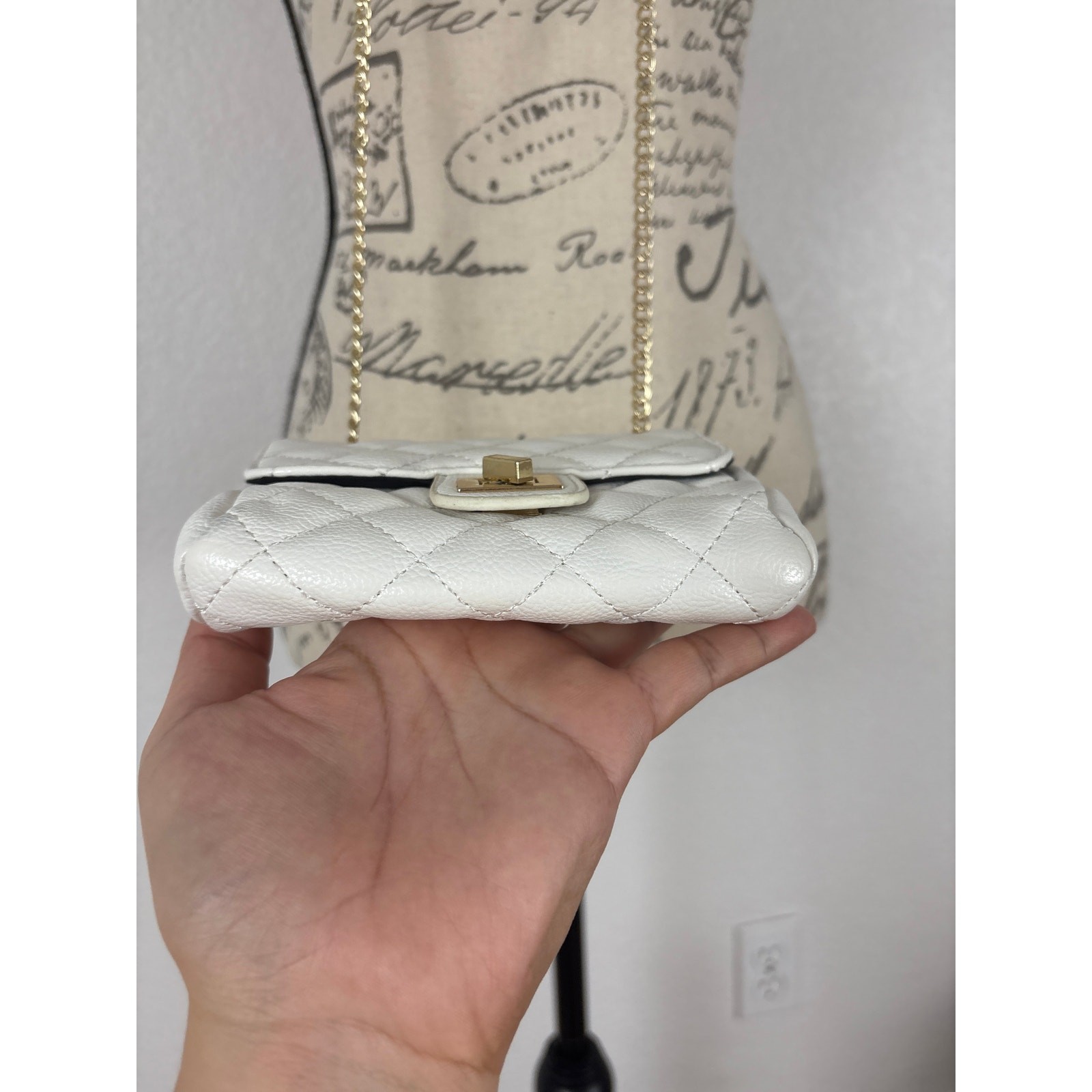 Forever 21 Mini Crossbody Bag Quilted Emily in Paris Inspo Coquette Y2K Parisian