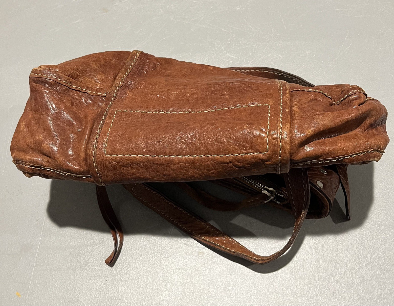 Ruehl No. 925 Distressed Brown Leather Shoulder Purse Gorgeous!!