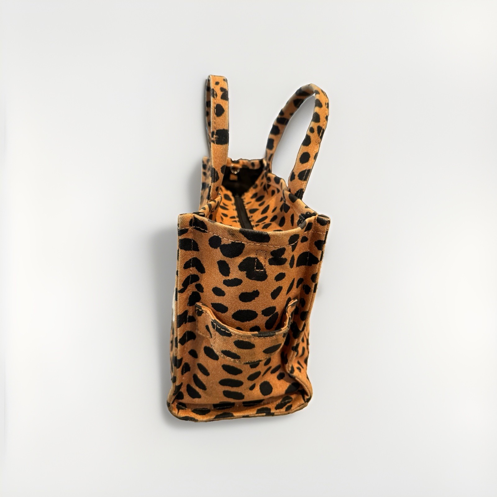 Marc Jacobs Cheetah Medium The Tote Bag EUC