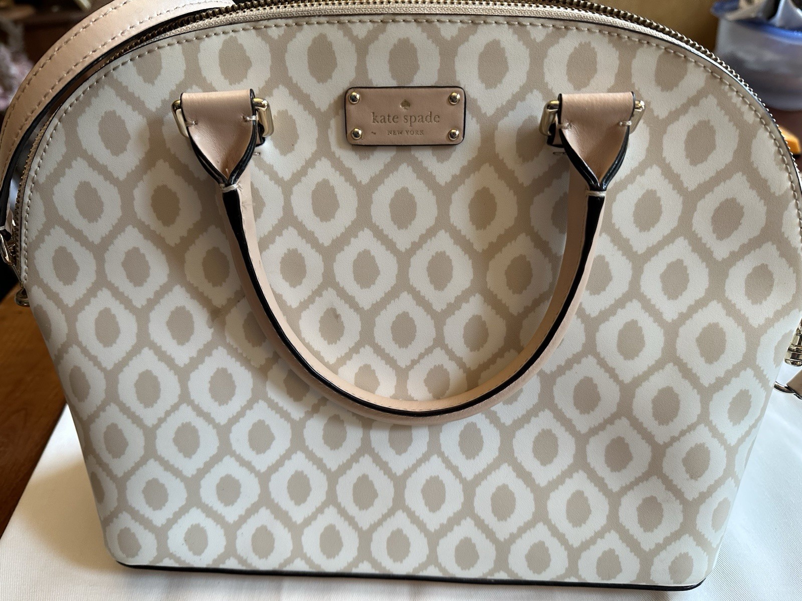 Kate spade Handbag/ Cross Body