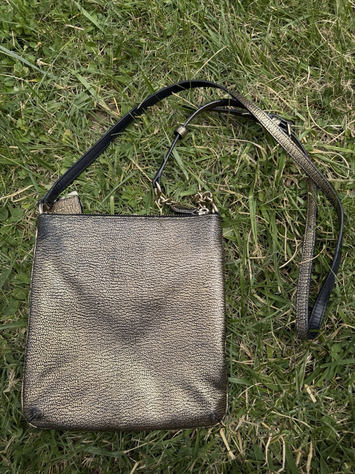 COACH Metallic Black/Gold Small Crossbody Bag Zip Top Chain Strap Brand Card