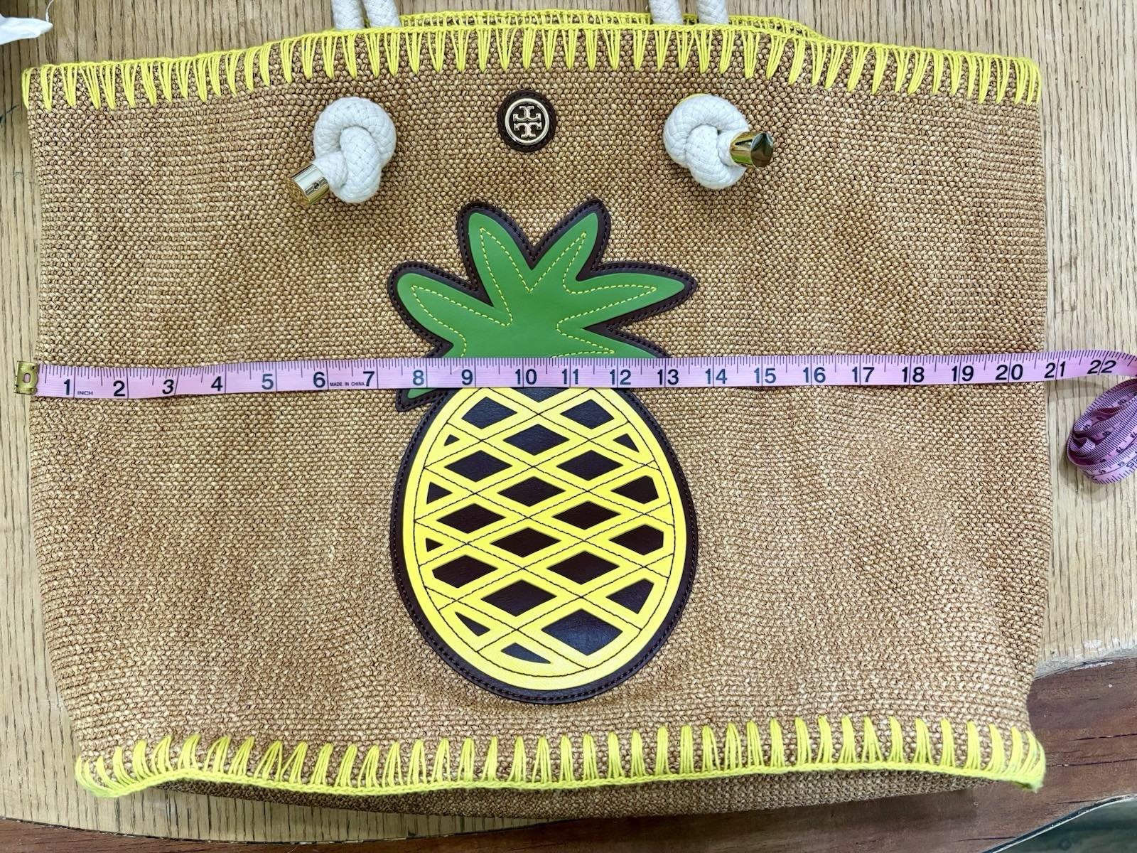 Tory Burch Large Straw Tote Pineapple Applique Rope Handles Lined Pockets