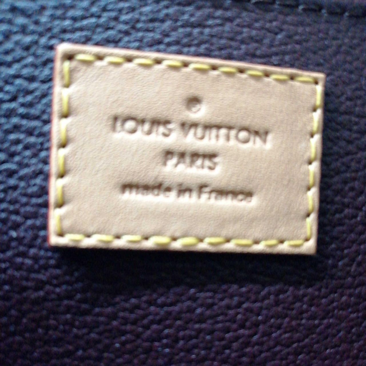 LOUIS VUITTON Pochette Cosmetic M91495 Used