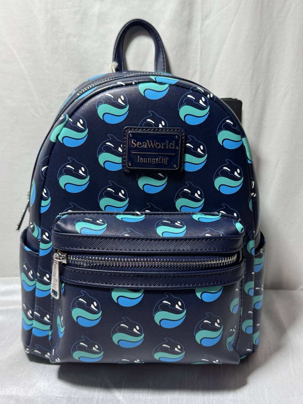 SeaWorld Orca Loungefly Retro Logo Shamu Whale Backpack Navy Blue Sea World New