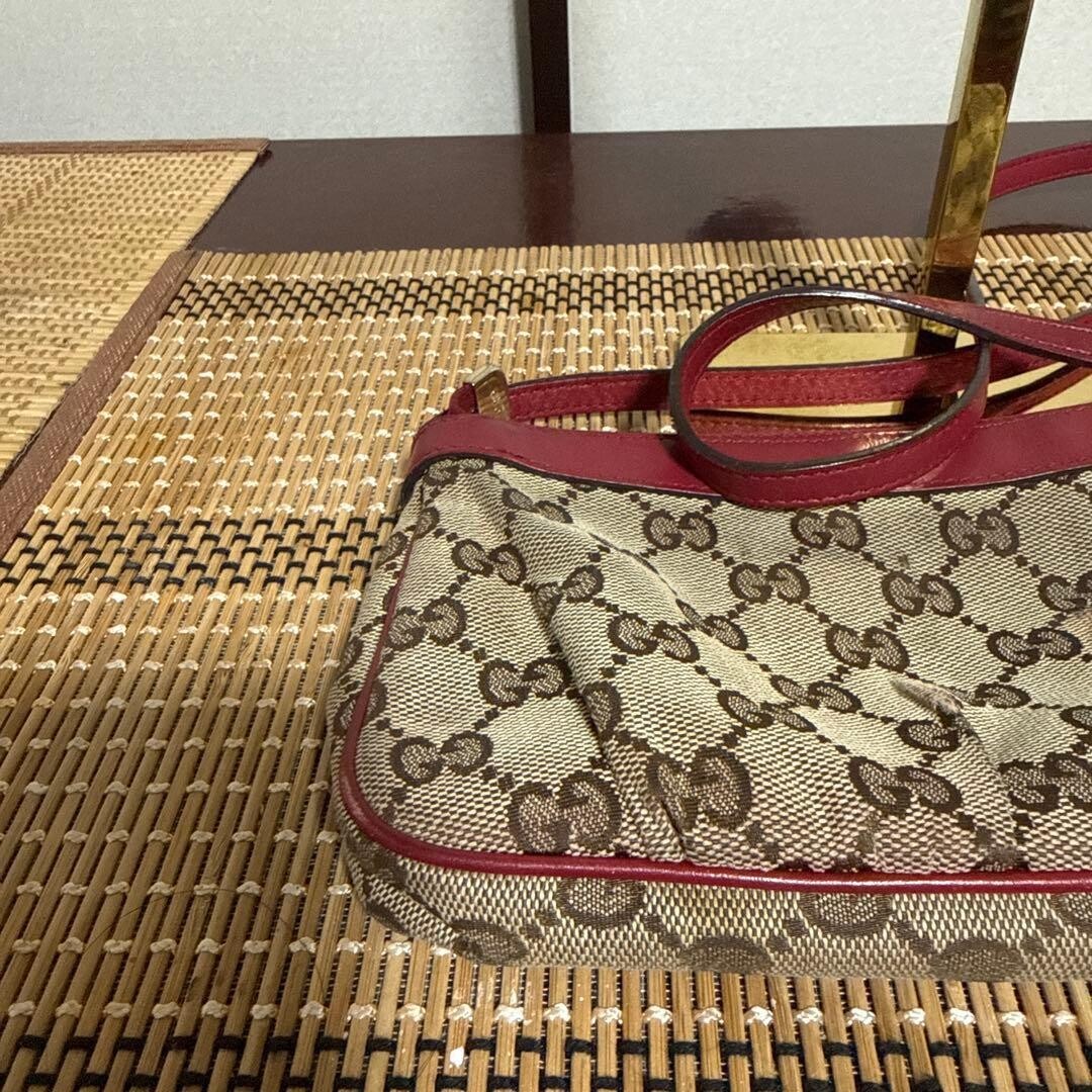 GUCCI GG Canvas Crossbody Bag Beige Red Leather Heart Charm Mini 256899 Women