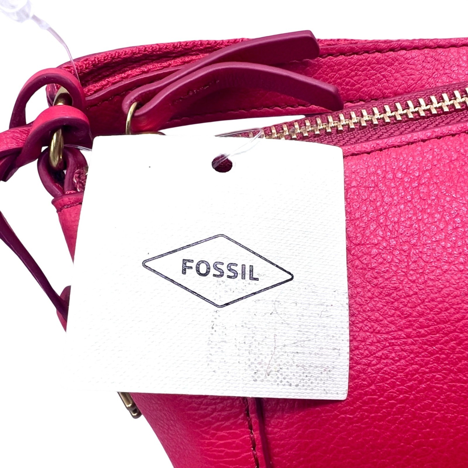 New Fossil Tara Cherry Red Leather Crossbody Bag Zip Top Signature Key Charm