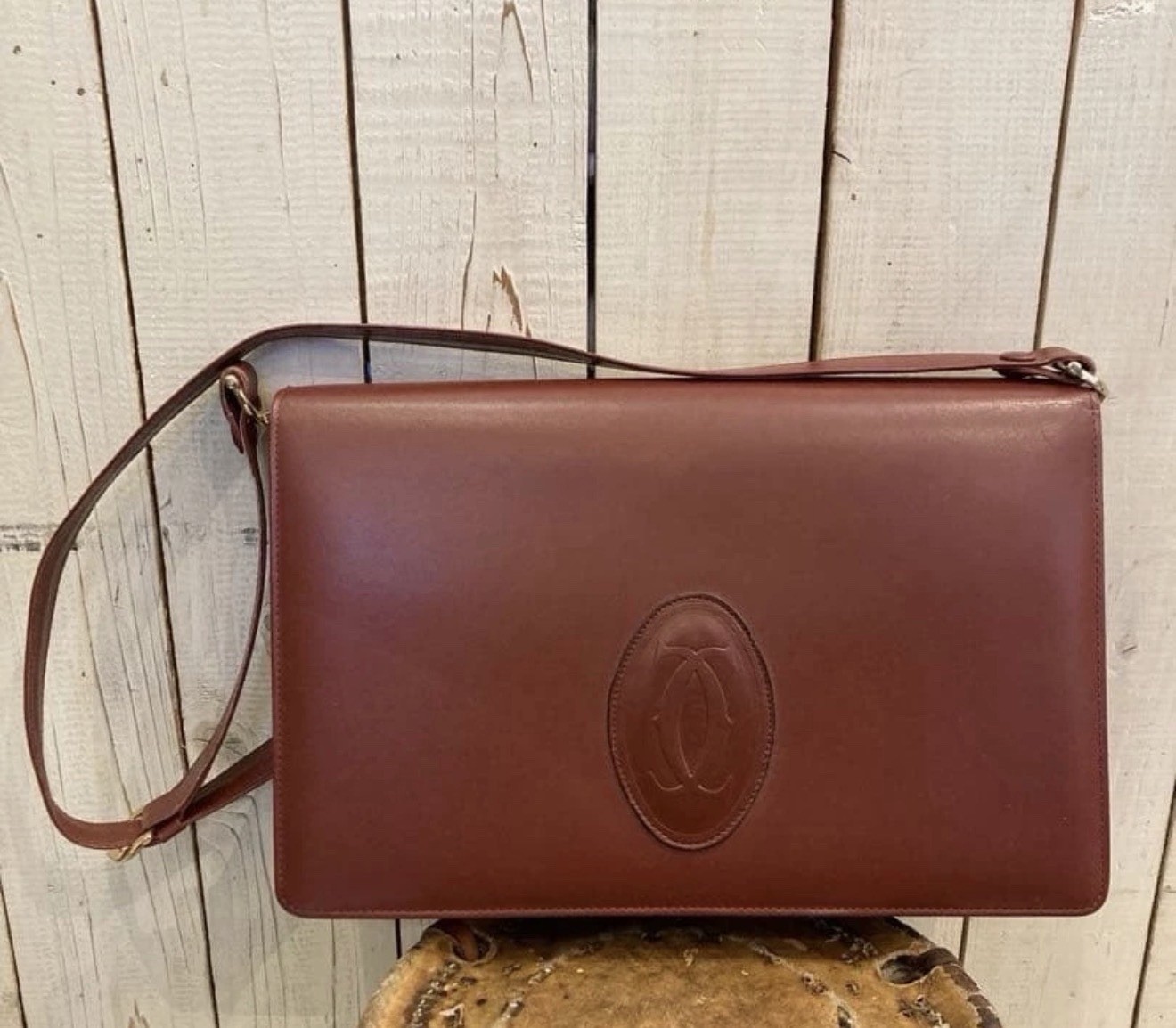 Cartier Must de Cartier Burgundy Shoulder Bag Zip Detachable Strap Gold