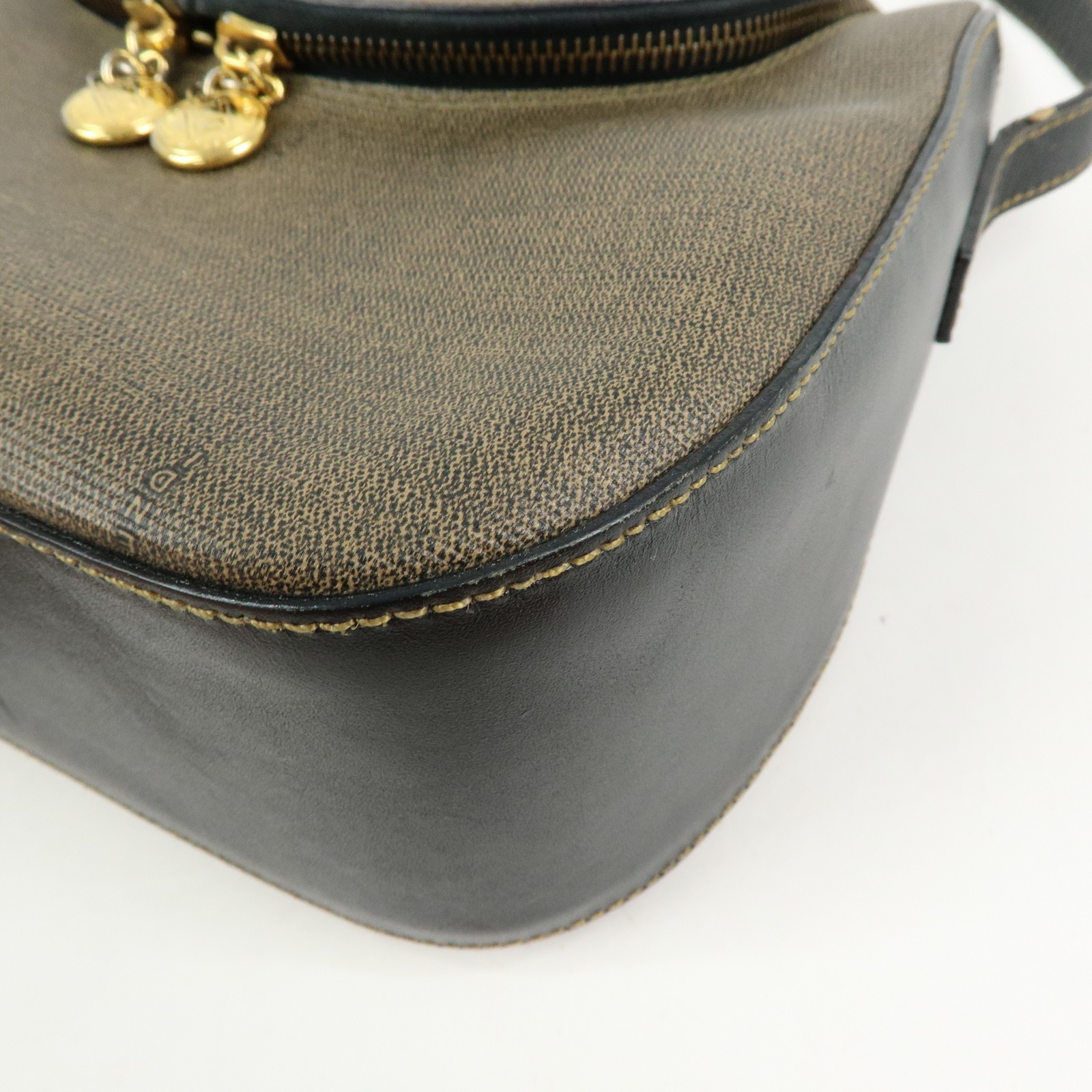 FENDI PVC Canvas Leather Shoulder Bag Crossbody Bag Brown 25933 Auth Used F/S