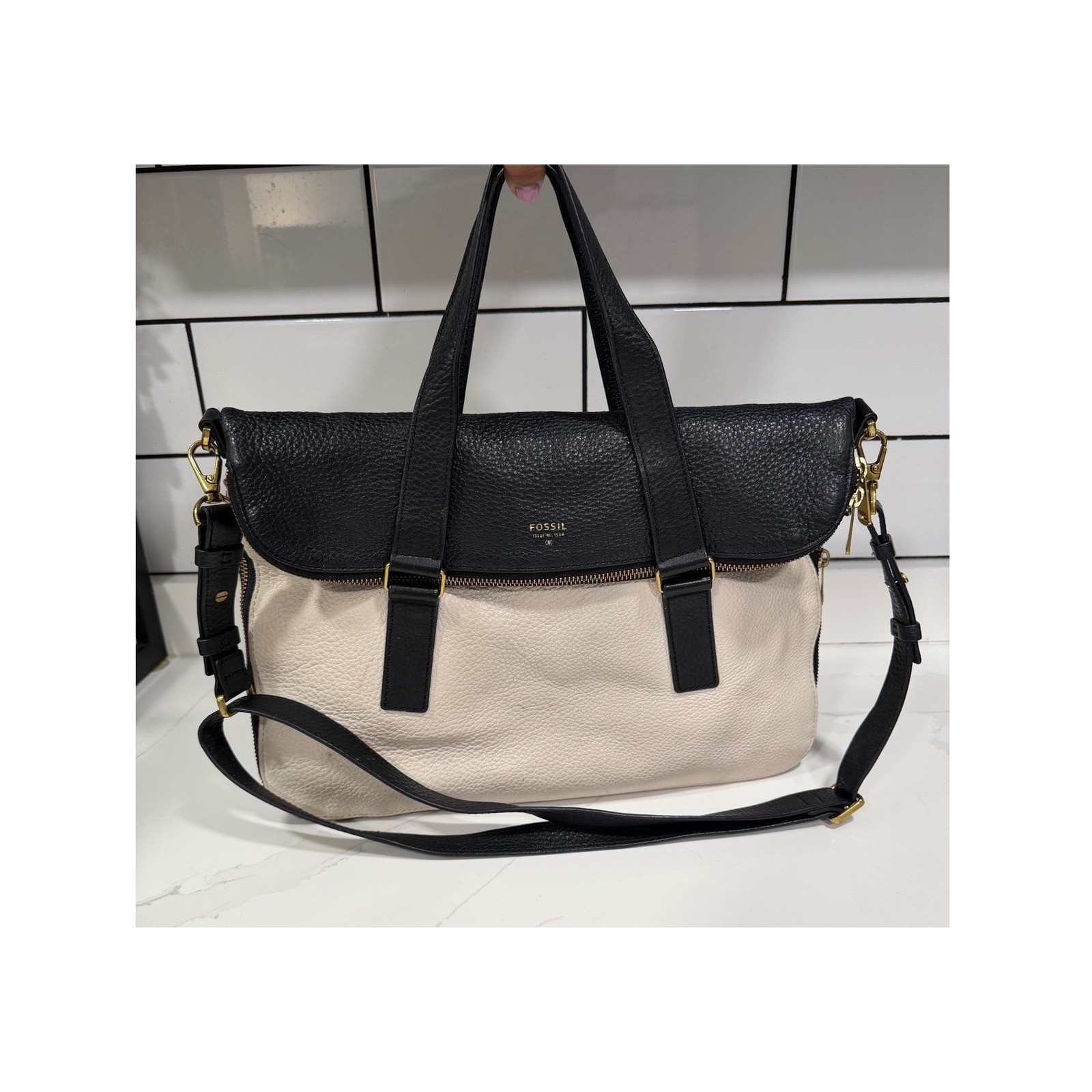 Fossil Black Cream Pebbled Leather Satchel Crossbody Bag Issue No. 1954